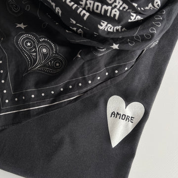 AMORE Herz Shirt vintage black