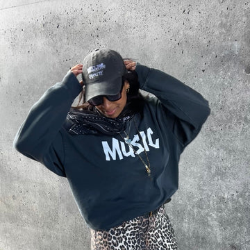 MUSIC Sweater vintage black