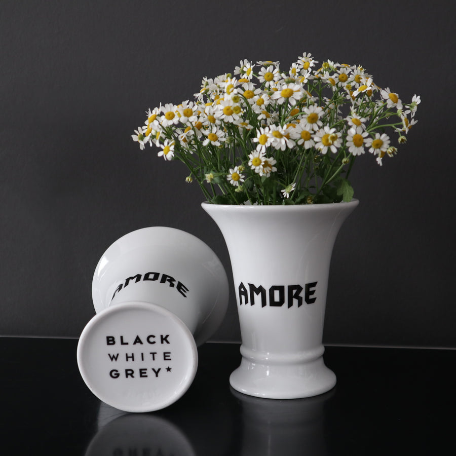 AMORE Vase