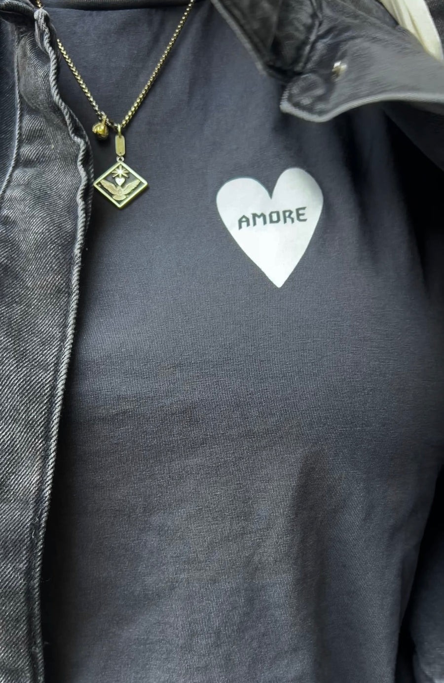 AMORE Herz Shirt vintage black